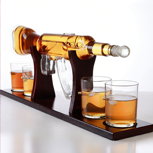 Novelty Rifle-Shaped Glass Decanter Set - Borosilicate Spirit Decanter with 4 Cups & Wooden Stand