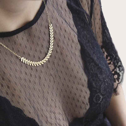 Minimalist Lock Chain Necklace–Gold & Silver Pendant Necklace, Modern Layering Jewellery for Women