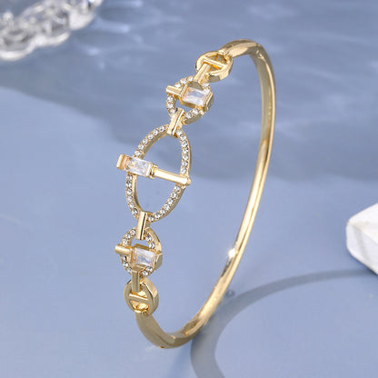 Light Luxury Ellipse Bracelet–Minimalist Alloy Bangle for Women, Elegant Gold & Silver Jewellery
