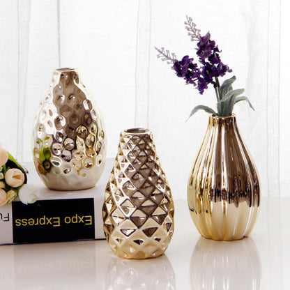 Nordic Ceramic Vase–Minimalist Decorative Flower Vase for Living Room, Dining Table & Home Décor