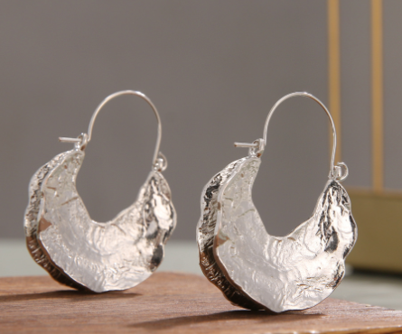 18K Gold Plated Half Hoop Earrings–Large Vintage Pumpkin Hoop Earrings, Lightweight Statement Jewellery (Gold & Silver)