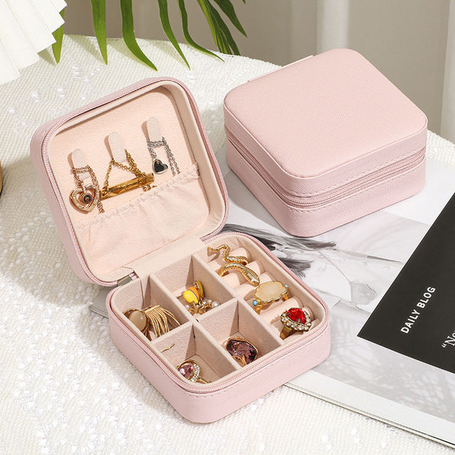 Travel Cosmetic Bag & Jewelry Organiser–Compact Makeup & Jewellery Storage Case for Rings, Earrings & Essentials (Portable Mini Case)