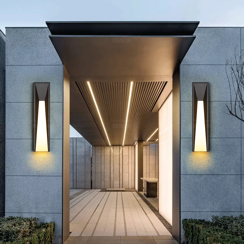 IP65 Outdoor LED Wall Light - Modern Stainless Steel Garden, Courtyard & Entrance Lamp