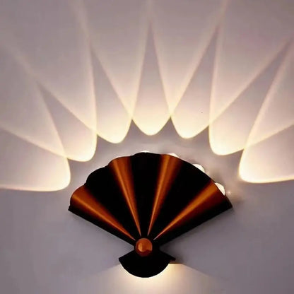 Waterproof Indoor Outdoor LED Wall Lamp–Modern Garden Light for Patio, Staircase & Courtyard