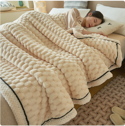 Golden Turtle Velvet Blanket–Ultra Soft All-Season Throw for Bed, Sofa & Relaxation