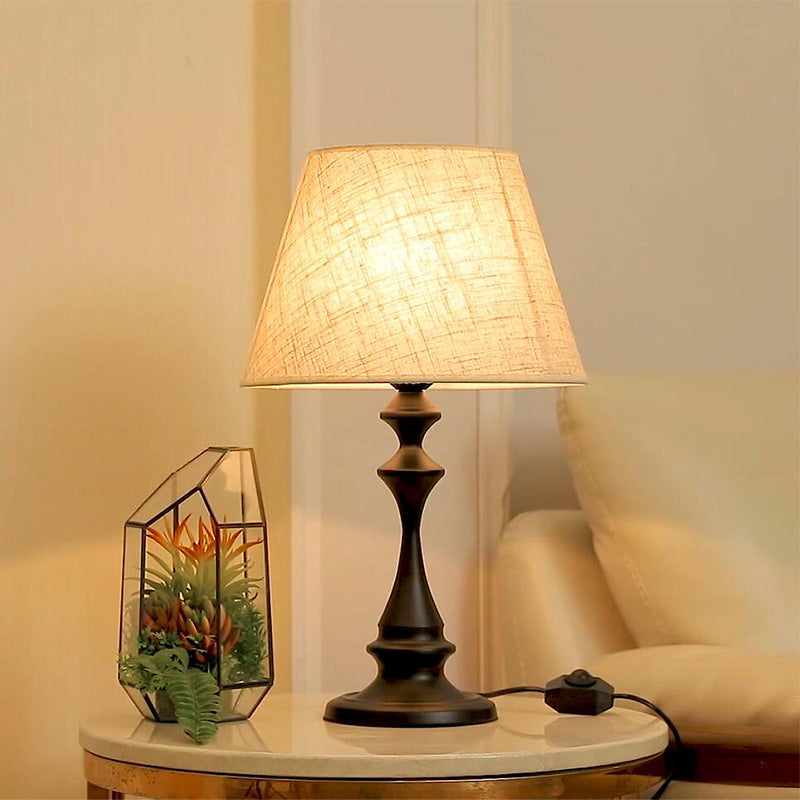 Modern Craft Dimmable LED Table Lamp–Minimalist Metal Bedside Lamp