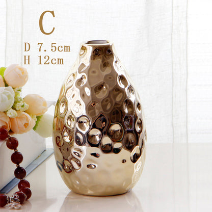 Nordic Ceramic Vase–Minimalist Decorative Flower Vase for Living Room, Dining Table & Home Décor