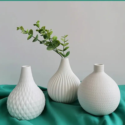 White Ceramic Flower Vase–Modern Decorative Vase for Living Room, Dining Table & Office Décor
