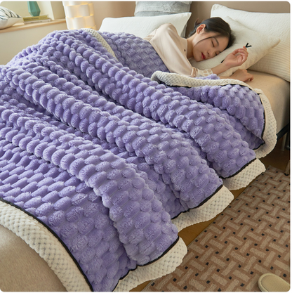 Golden Turtle Velvet Blanket–Ultra Soft All-Season Throw for Bed, Sofa & Relaxation