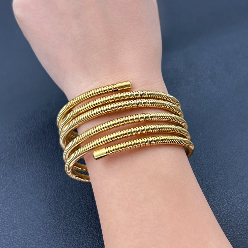 18K Gold Plated Multi-Layer Bracelet–Stainless Steel Spring Bracelet, Chunky Stack Bangle (Golden 5 Line Design)