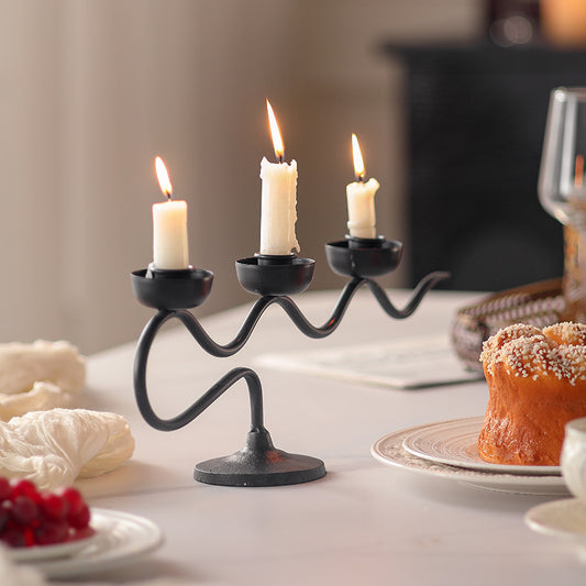 Rustic Tree Branch Candle Holder - Vintage Iron Candlestick for Dining Table & Home Décor