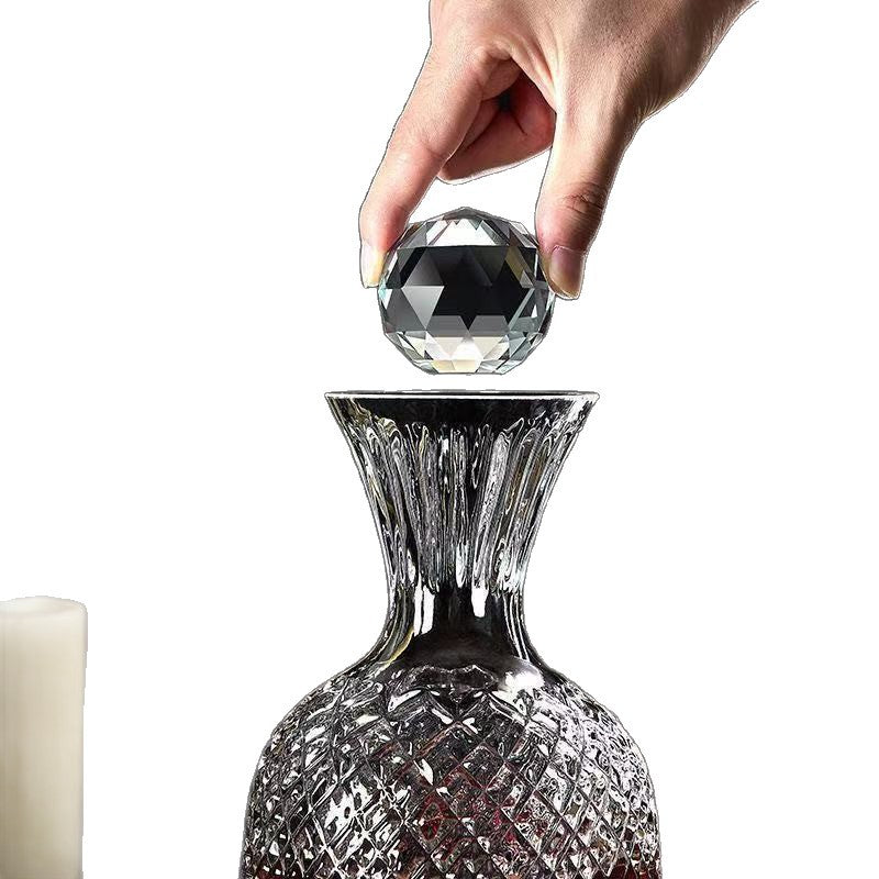 Rotating Crystal Wine Decanter - 1000ml+ Gyroscopic Wine Aerator with Luxury Base