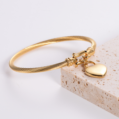18K Gold Plated Heart Bracelet–Stainless Steel Cable Chain Bracelet, Minimalist Heart Jewellery for Women