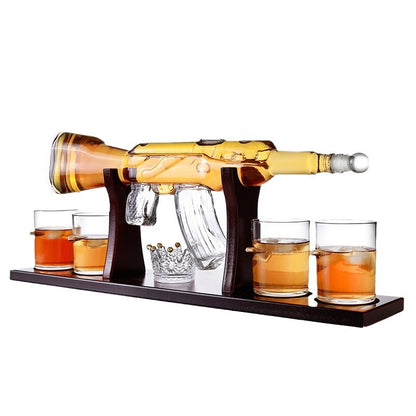 Novelty Rifle-Shaped Glass Decanter Set - Borosilicate Spirit Decanter with 4 Cups & Wooden Stand