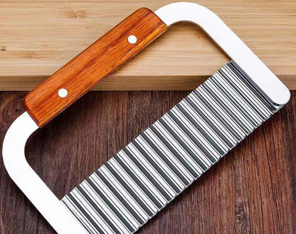 Wave Potato Knife–Stainless Steel Crinkle Cutter, Wooden Handle Vegetable Slicer for Fries & Decorative Cuts