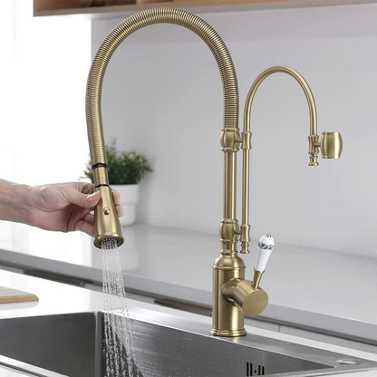 Luxury Copper Kitchen Mixer Tap - Pull-Down Spring Kitchen Faucet with Multifunction Spray Head & Hot Cold Water Control