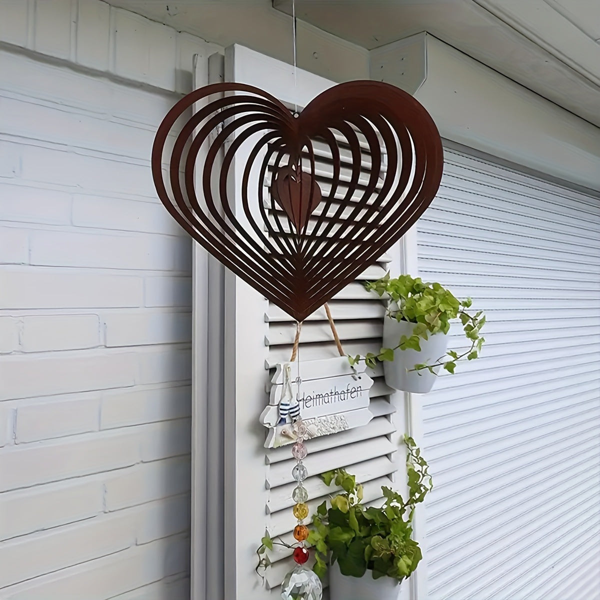 Heart Wind Spinner Garden Ornament–Decorative Metal Wind Spinner For Garden & Outdoor Décor
