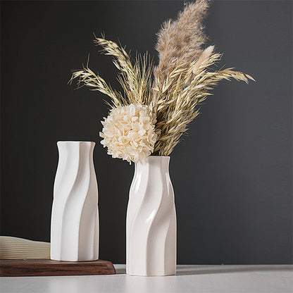 Modern Ceramic Flower Vase–Nordic White Decorative Vase for Fresh & Dried Flowers, Handmade Home Décor