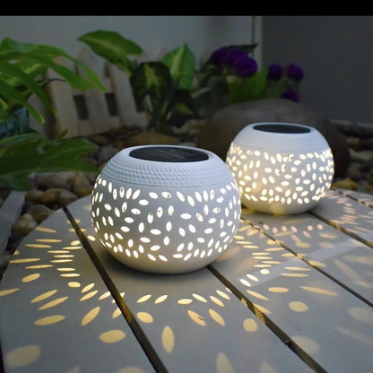 Solar Leaf Pattern Outdoor Light - Waterproof LED Garden Decorative Lamp