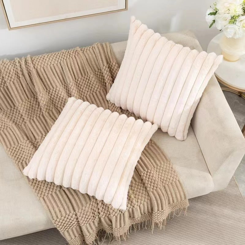 Plush Faux Fur Cushion Cover–Soft Rabbit Fur Pillowcase 45x45cm, Decorative Throw Pillow Cover for Home Décor