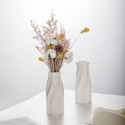Modern Ceramic Flower Vase–Nordic White Decorative Vase for Fresh & Dried Flowers, Handmade Home Décor
