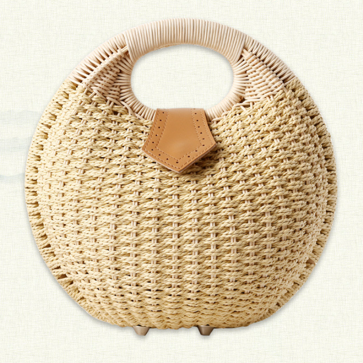 Women's Woven Rattan Handbag–Summer Beach Tote, Straw Shoulder Bag & Holiday Handbag