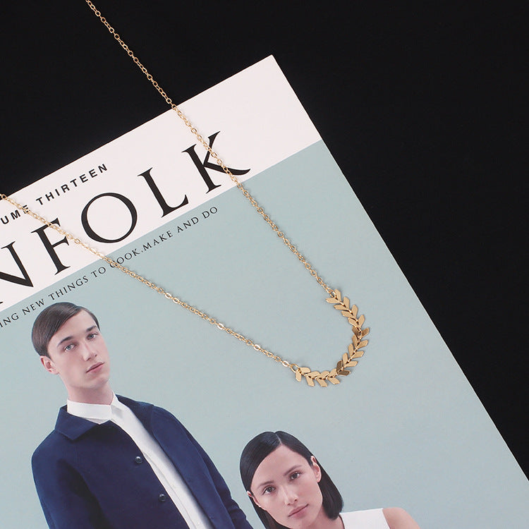 Minimalist Lock Chain Necklace–Gold & Silver Pendant Necklace, Modern Layering Jewellery for Women