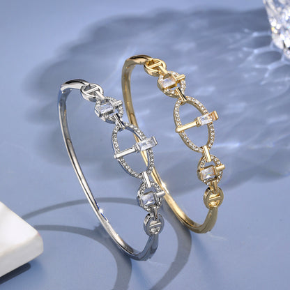 Light Luxury Ellipse Bracelet–Minimalist Alloy Bangle for Women, Elegant Gold & Silver Jewellery