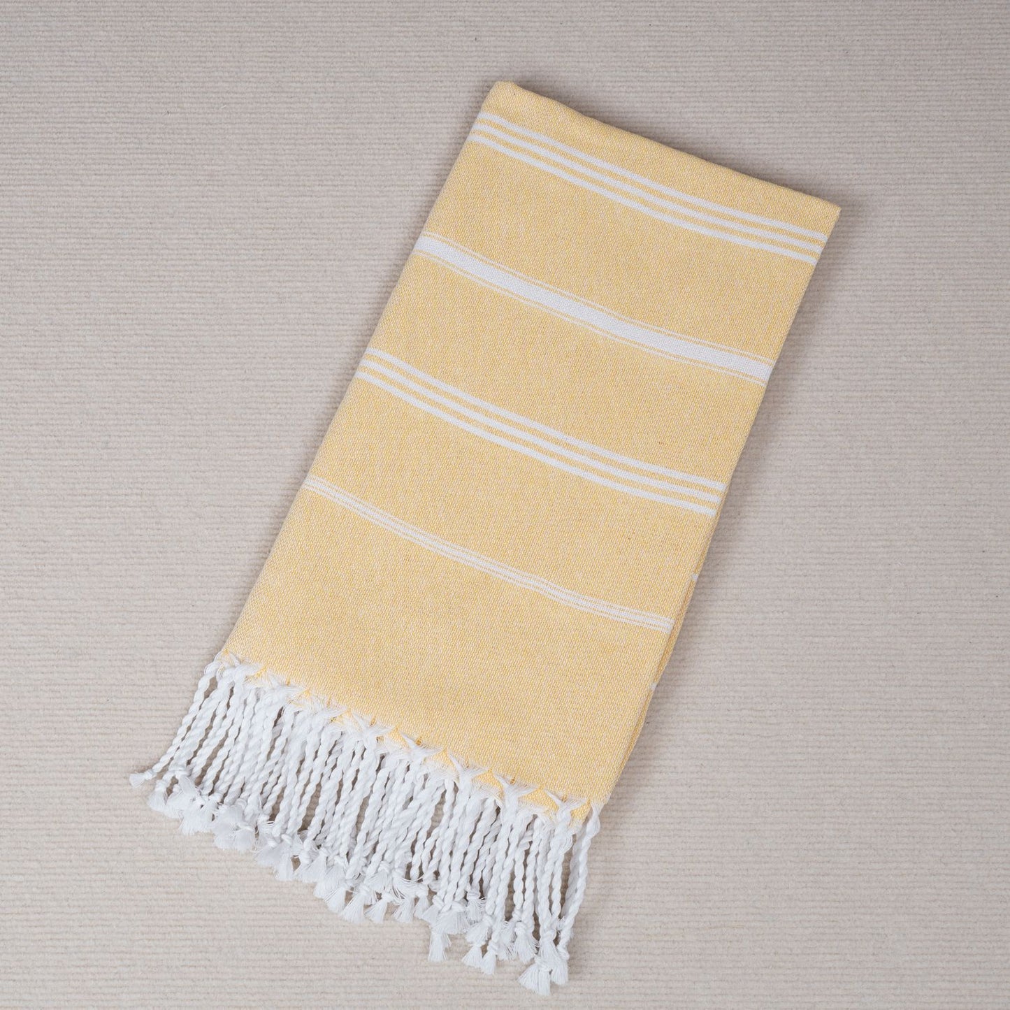 Oversized Tassel Beach Towel–Quick-Dry Cotton Blend Tassel Beach Blanket