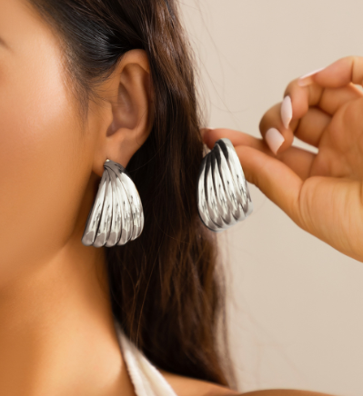 18K Gold Plated Hoop Earrings–Hammock Style Geometric Drop Earrings, Lightweight Statement Jewellery (Gold & Silver)