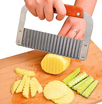 Wave Potato Knife–Stainless Steel Crinkle Cutter, Wooden Handle Vegetable Slicer for Fries & Decorative Cuts