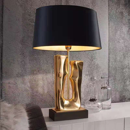 Nordic Metal Table Lamp - Post-Modern Artistic Bedside & Ambient Lamp
