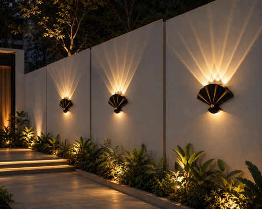 Waterproof Indoor Outdoor LED Wall Lamp–Modern Garden Light for Patio, Staircase & Courtyard